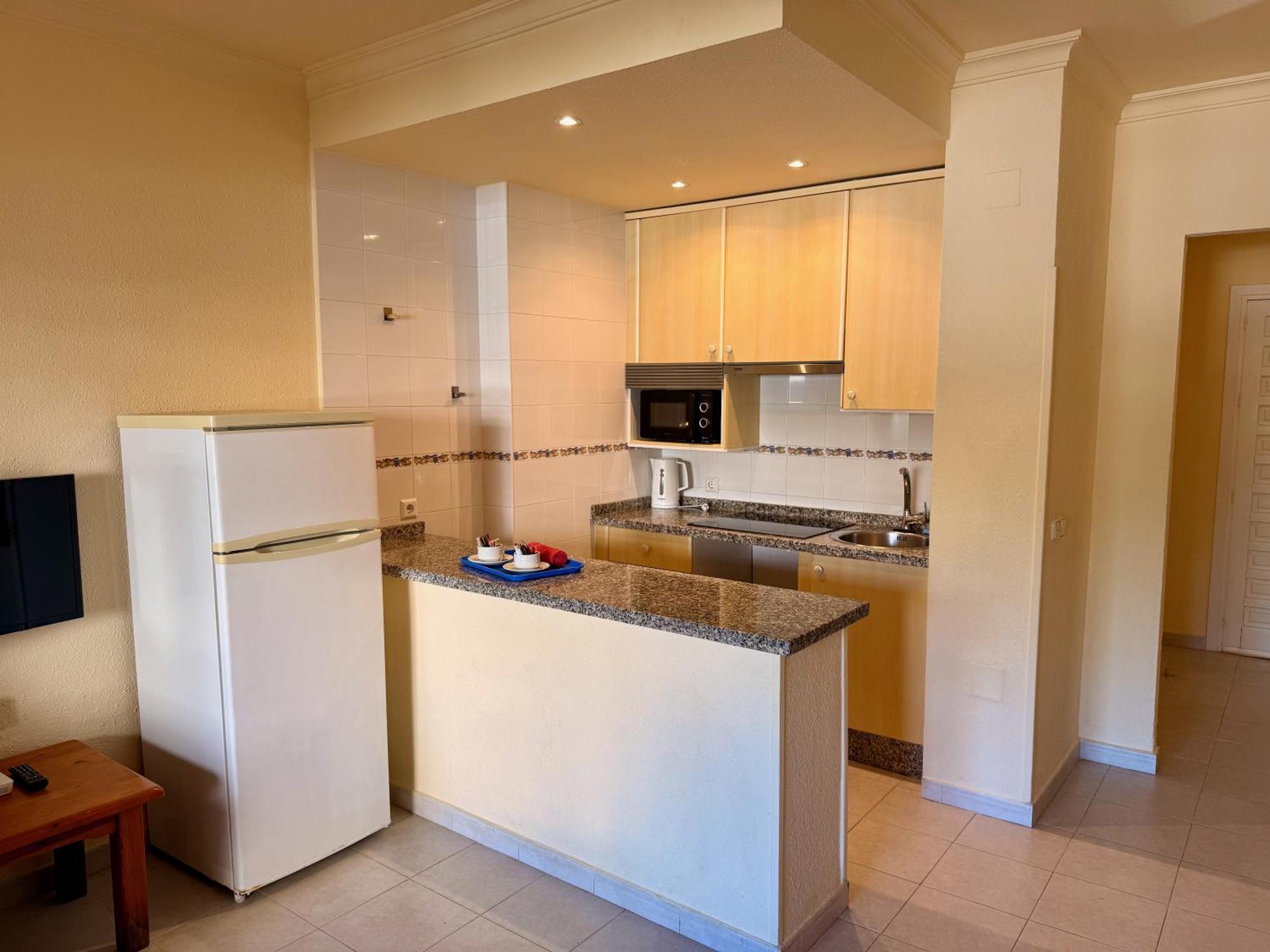 Kingfisher Apartments Benal Beach Бенальмадена Экстерьер фото
