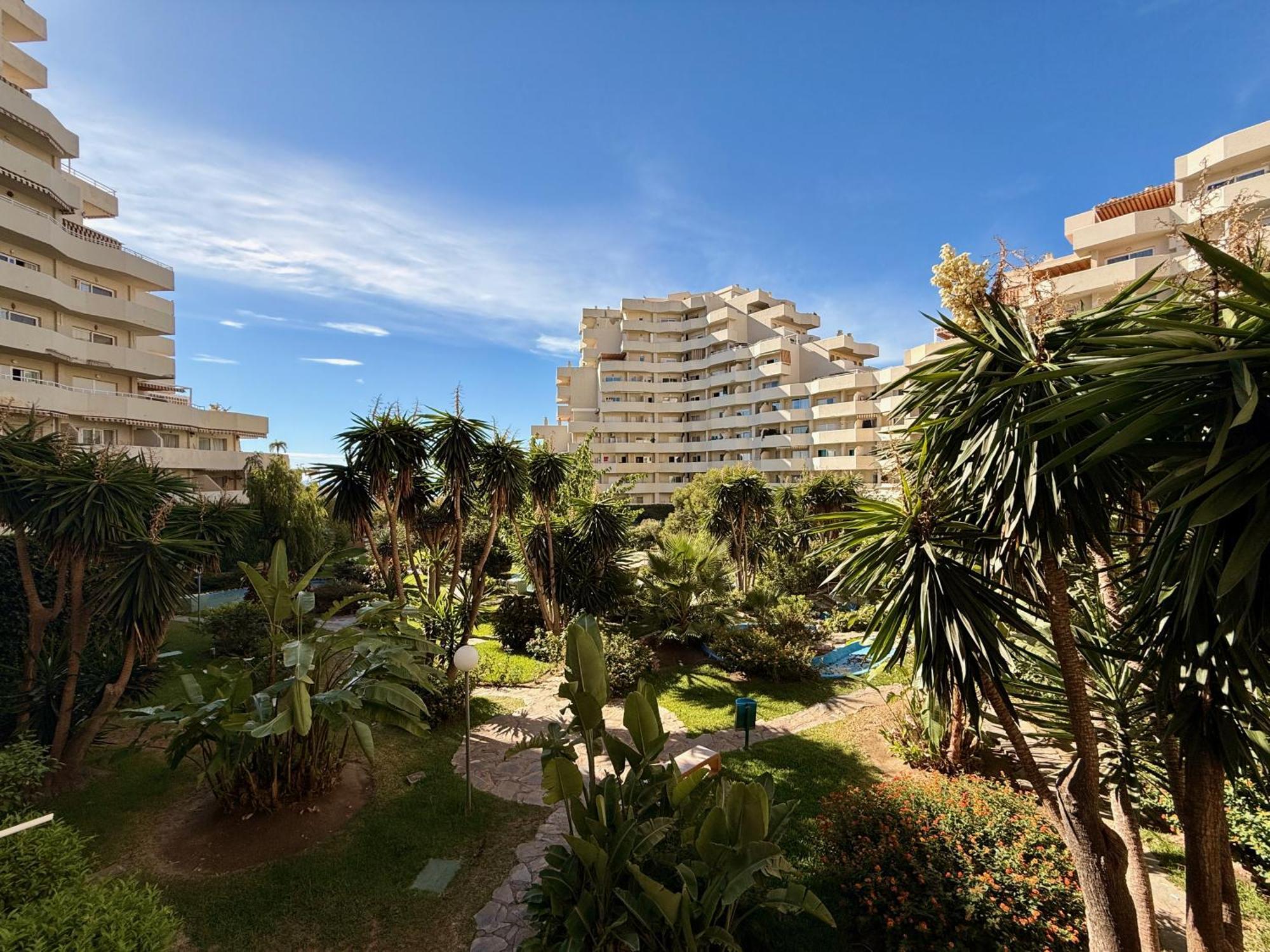 Kingfisher Apartments Benal Beach Бенальмадена Экстерьер фото